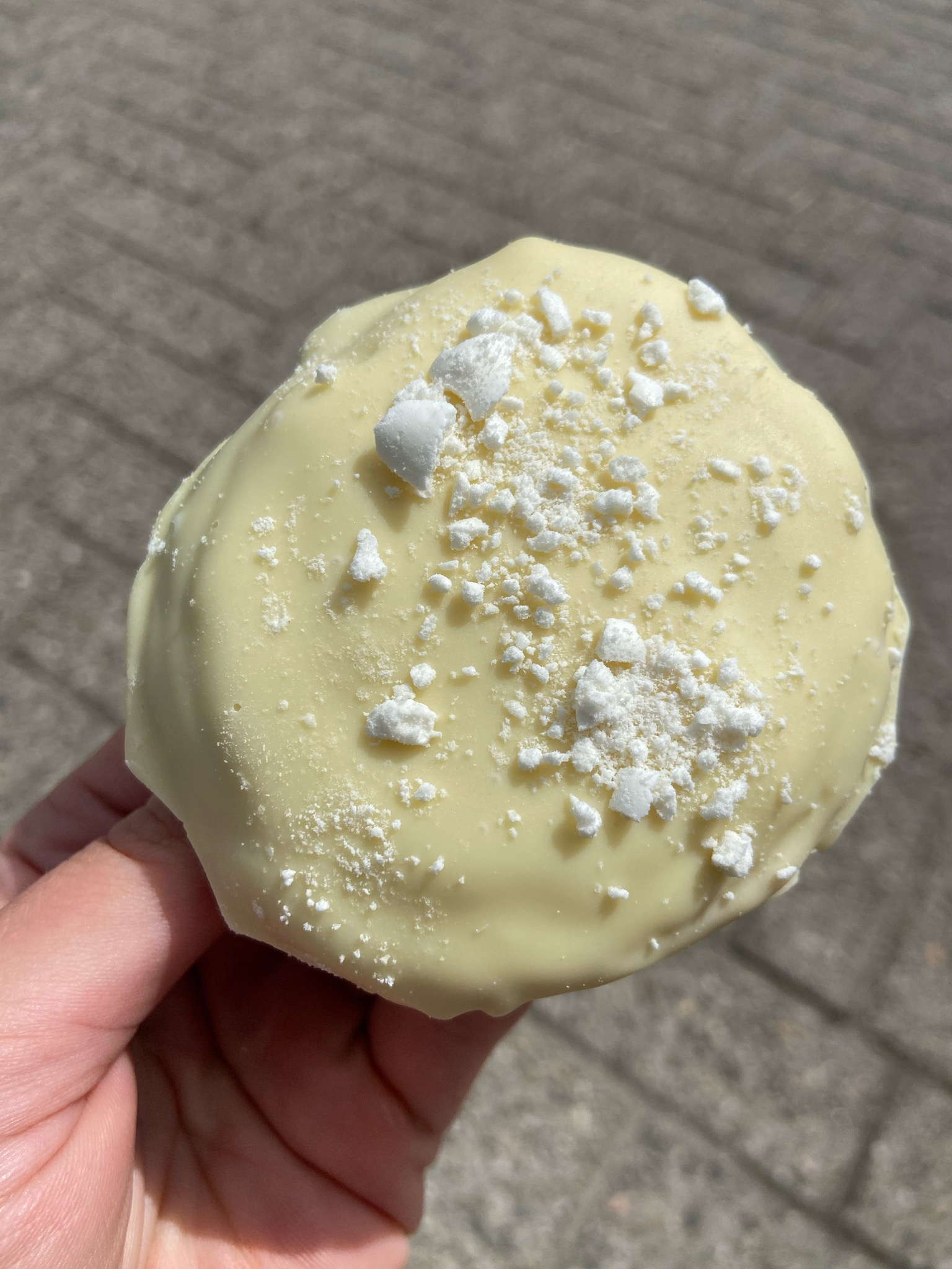 Lemon meringue snap