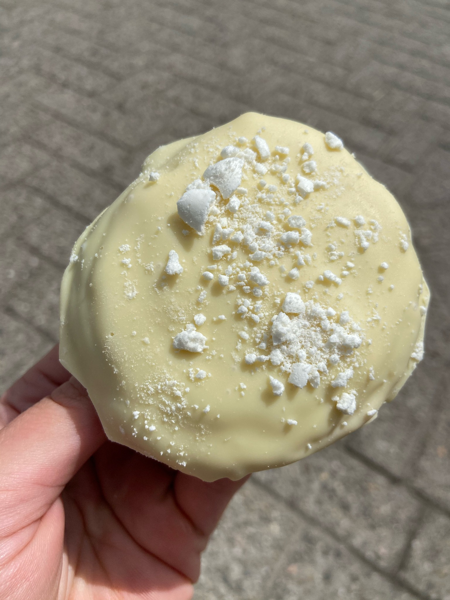Lemon meringue snap