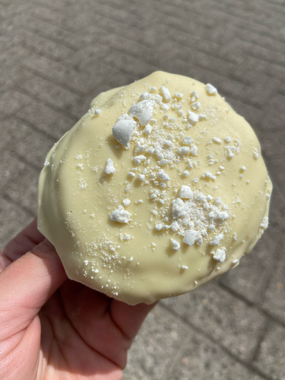 Lemon meringue snap